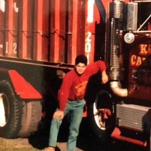 Meet your Posher, Gregory